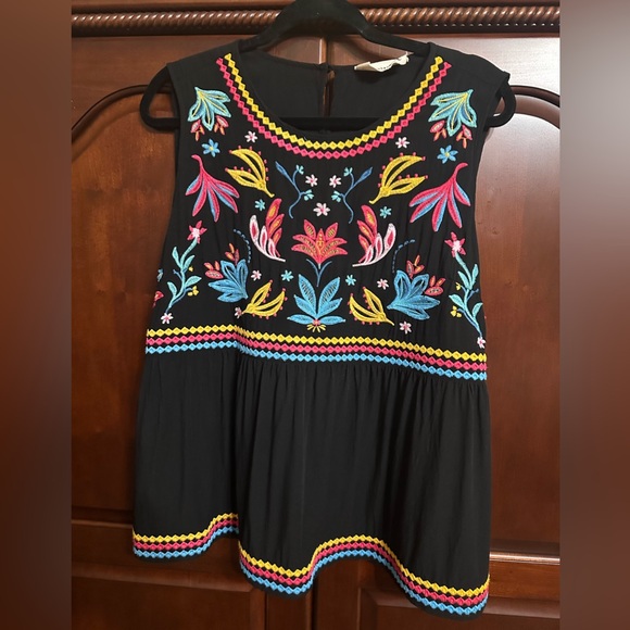 Savanna Jane Tops - Sleeveless Savanna Jane top